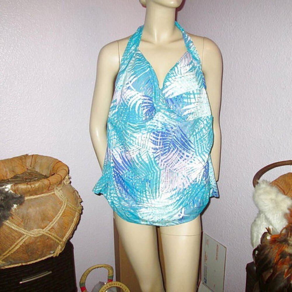 Avenue Tankini Swim Top Plus Size 24 Slimming Ruched Halter Beach Vacation NWT